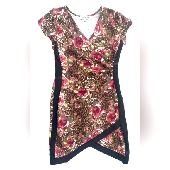 ALMOST FAMOUS Leopard/Floral print Asymmetrical faux wrap dress size XL NWOT - Picture 2 of 8